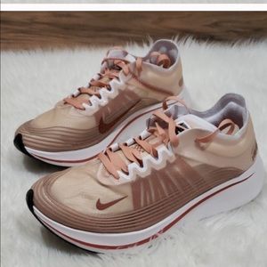 Nike Zoom Fly SP running shoes